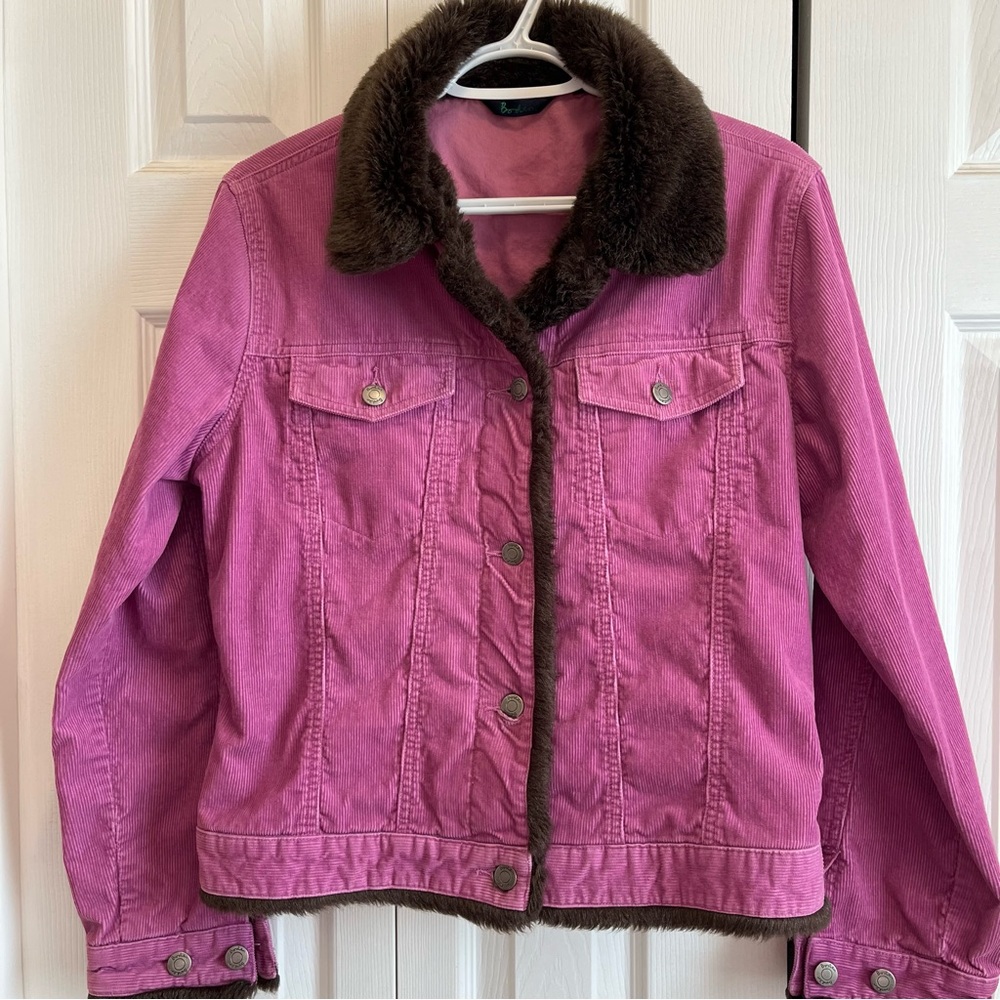 Boden Corduroy Jacket. Fauxfur trim. Cotton Lining. Dark Pink.